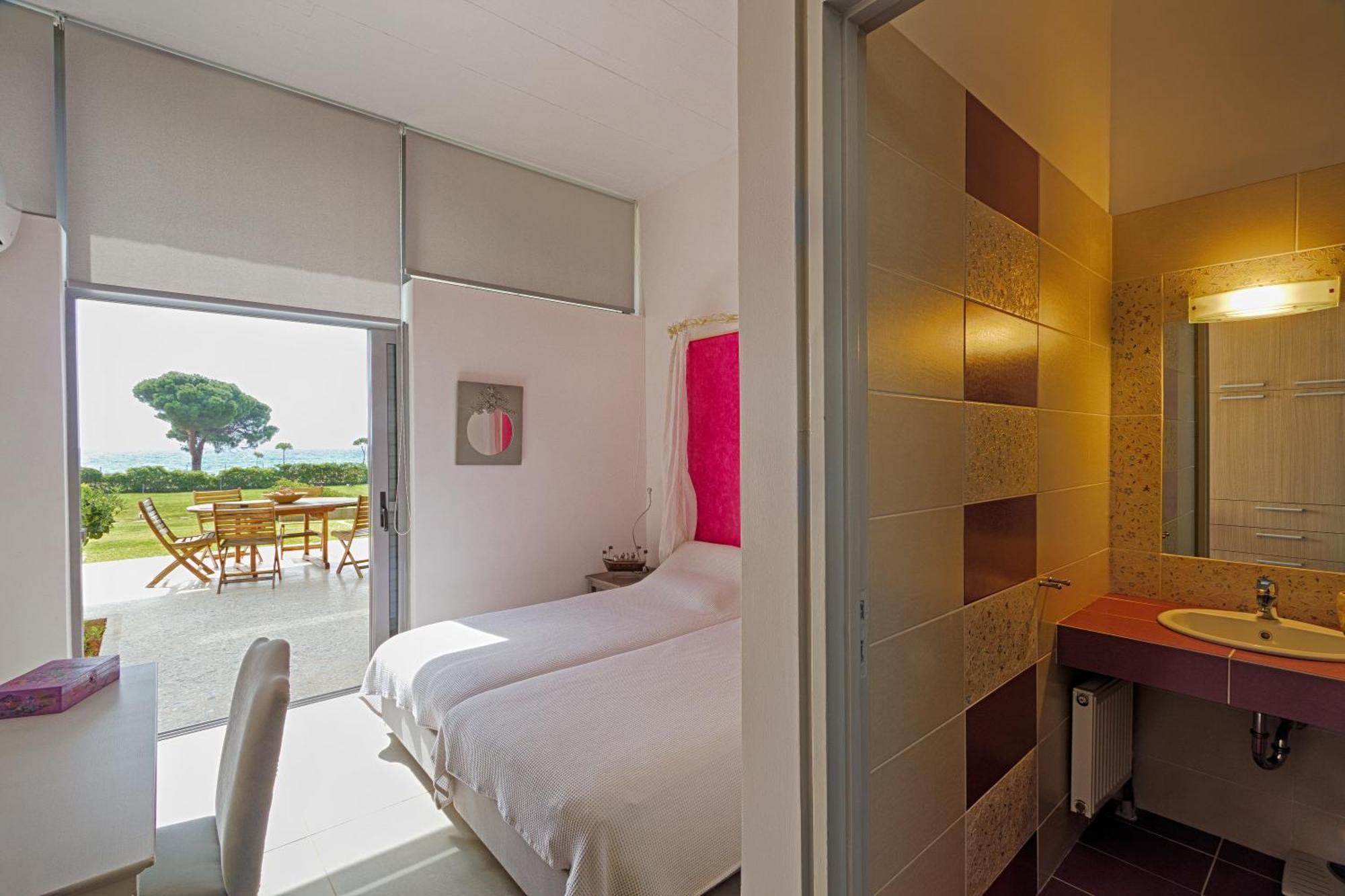 Beachfront Villa Hoopoe Schinias, Marathon Dış mekan fotoğraf